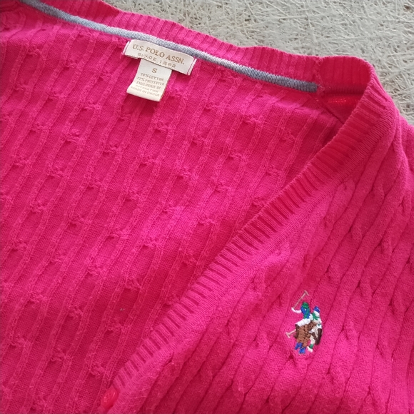 ❤️‍🔥❤️‍🔥HURRY!! STORE CLOSE THIS WEEK!! Polo Pink Cardigan S - Picture 2 of 3